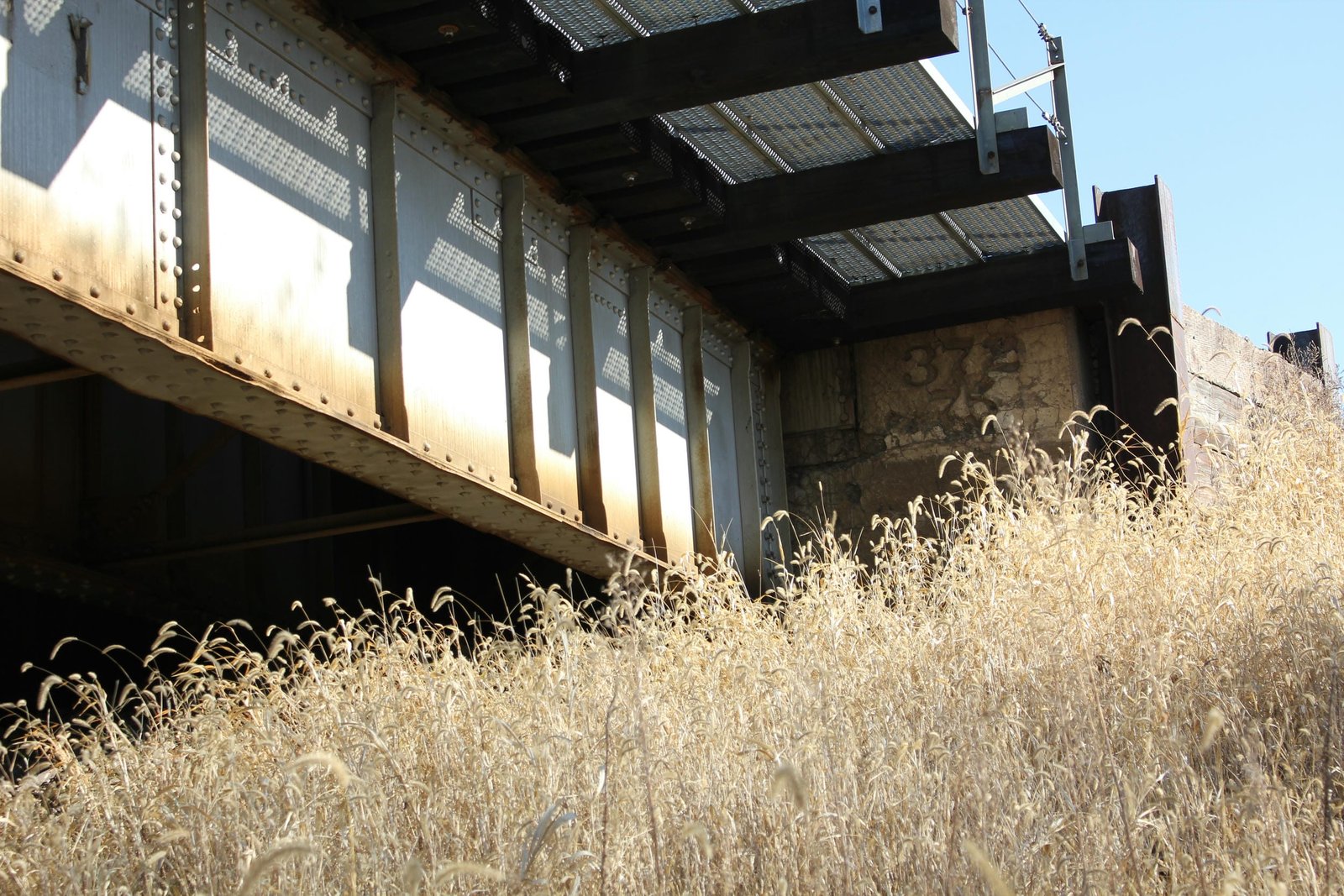 East abutment